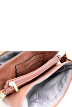 Load image into Gallery viewer, Simple Multi-Compartment Crossbody Wristlet