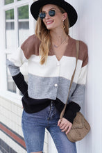 Load image into Gallery viewer, Color Block Cardigan