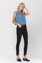 Load image into Gallery viewer, Black Distressed Crop Skinny Jeans
