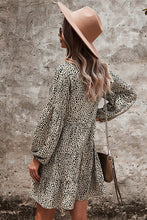 Load image into Gallery viewer, Leopard V-Neck Bubble Sleeve Tiered Dress