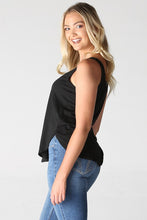 Load image into Gallery viewer, Scoop Neck Knit Tank