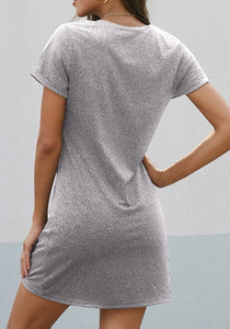 T-Shirt Dress with V-Neck and Knot Hem in Light Gray