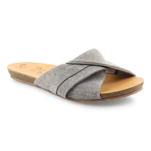 Garliss Slide Sandal